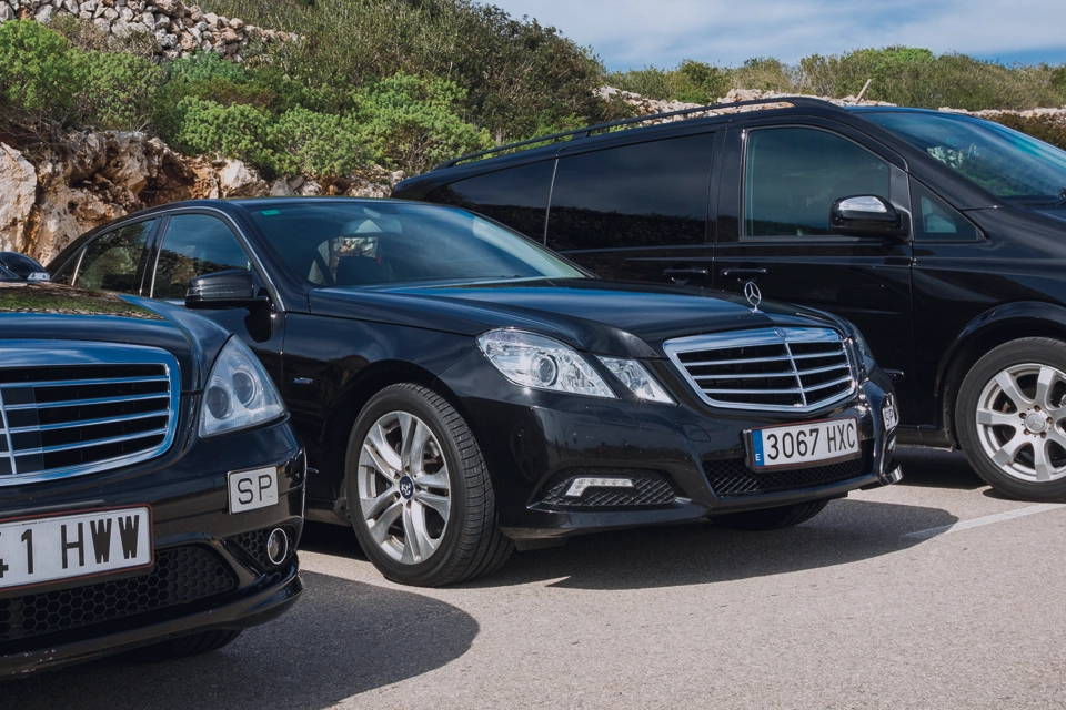 Vehicles premium per a bodes a Menorca