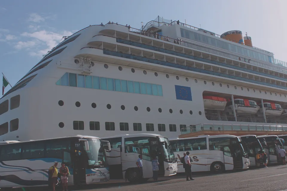 Cruceros